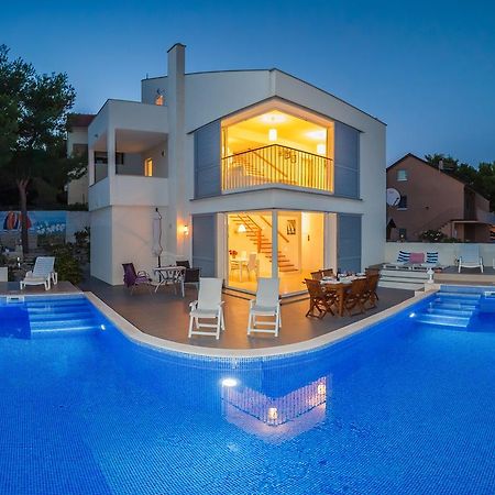 מילנה Villa Casabianca מראה חיצוני תמונה