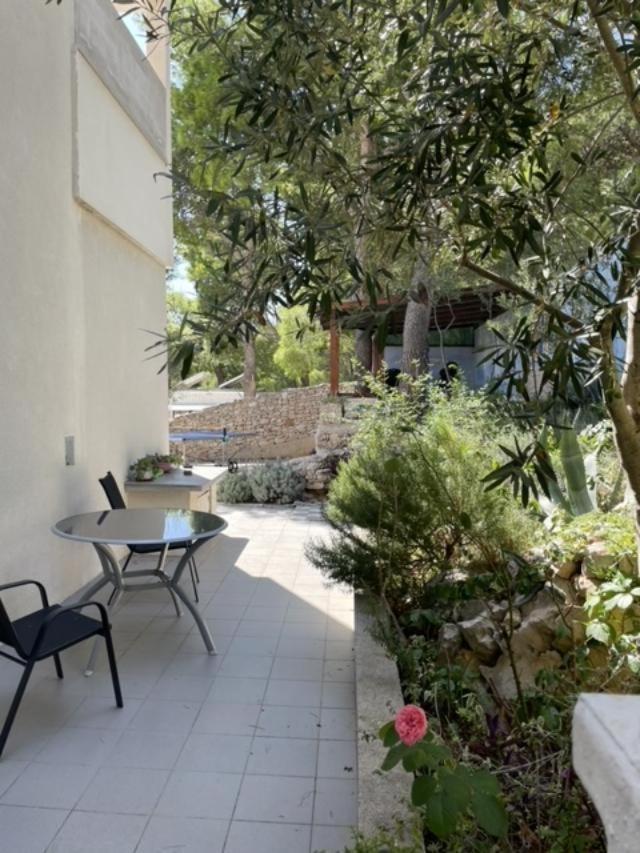 מילנה Villa Casabianca מראה חיצוני תמונה